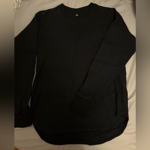 Uniqlo Black Rib Knit Pants and Long sleeve - Picture 3 of 4